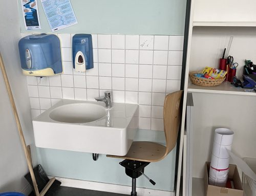 Lücke im System: Unterricht ohne Lehrer