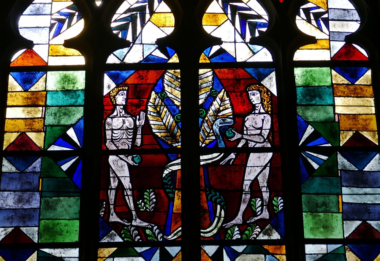 church-window-3804200_1280